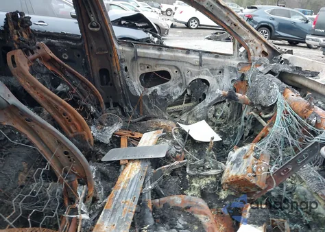 2015 Chevrolet Malibu 2Lz из США, поврежденный, VIN 1G11G5SX0FF211351